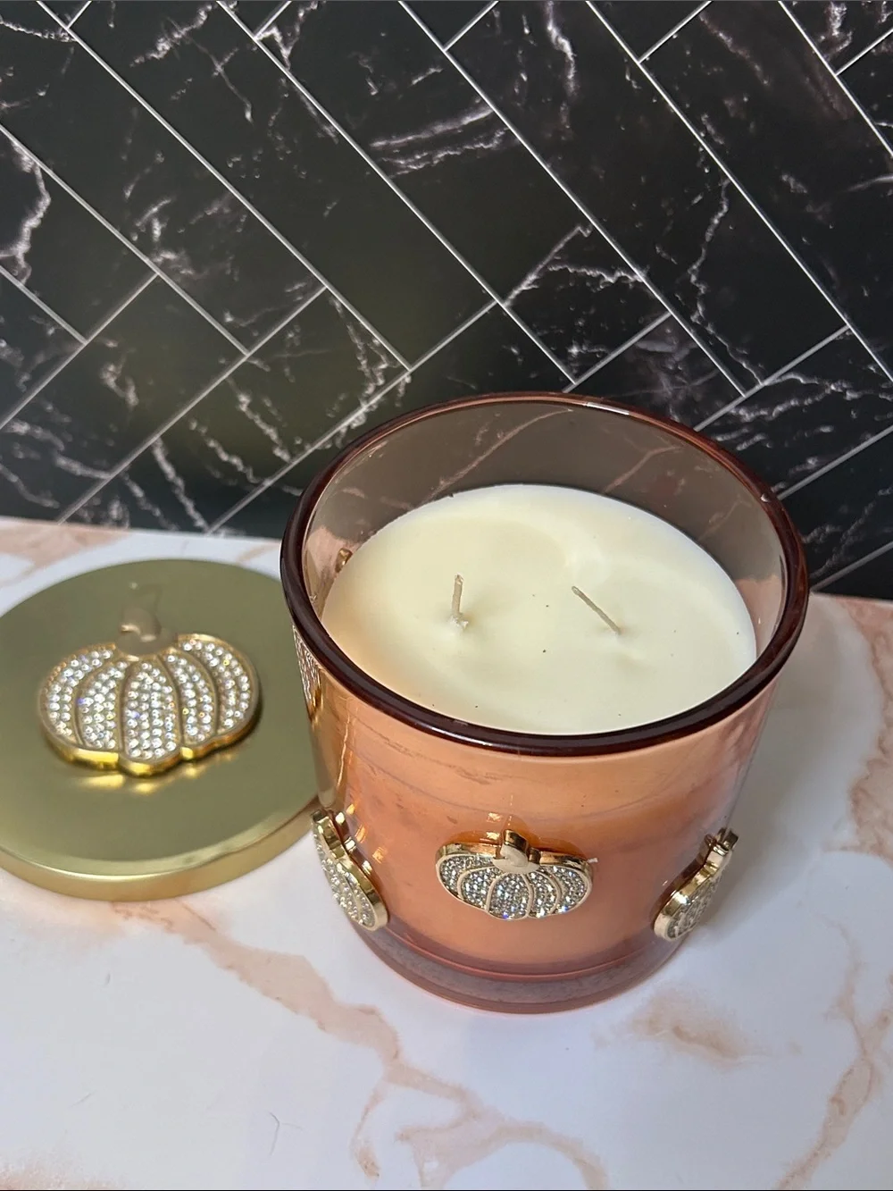 Enchantè Maison Des Bougies Parfumèe Pumpkin spice candle 13oz